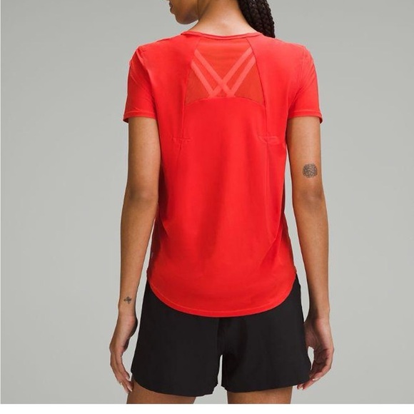lululemon athletica Tops - 🔴LULULEMON- Sculpt Short-Sleeve Shirt🔴